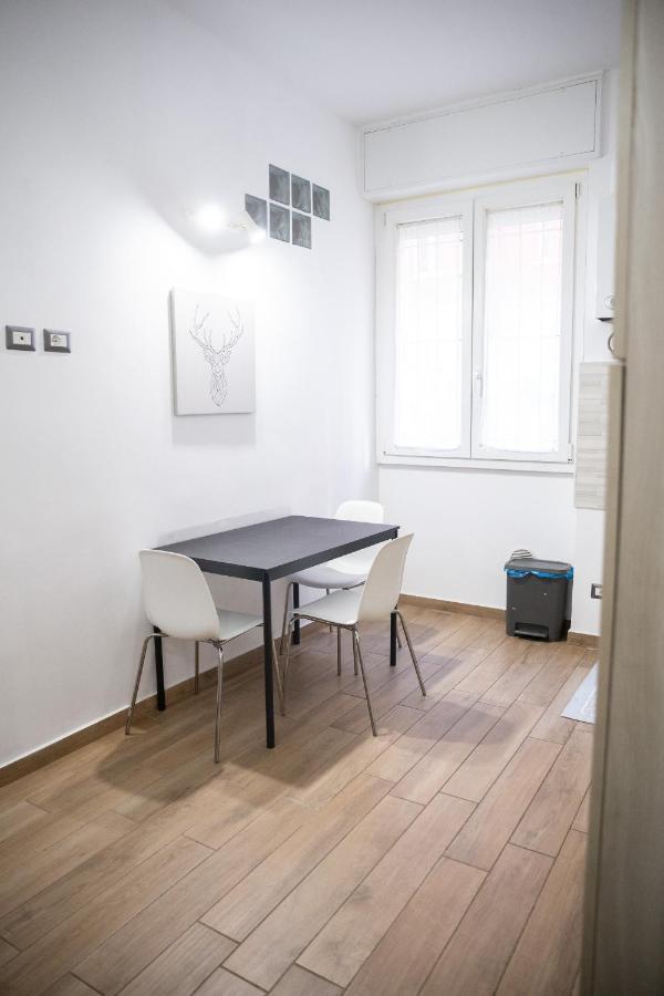 Appartement Sweet House Navigli à Milan Extérieur photo