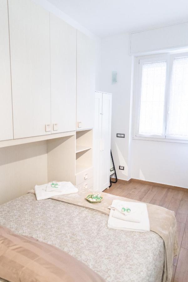 Appartement Sweet House Navigli à Milan Extérieur photo