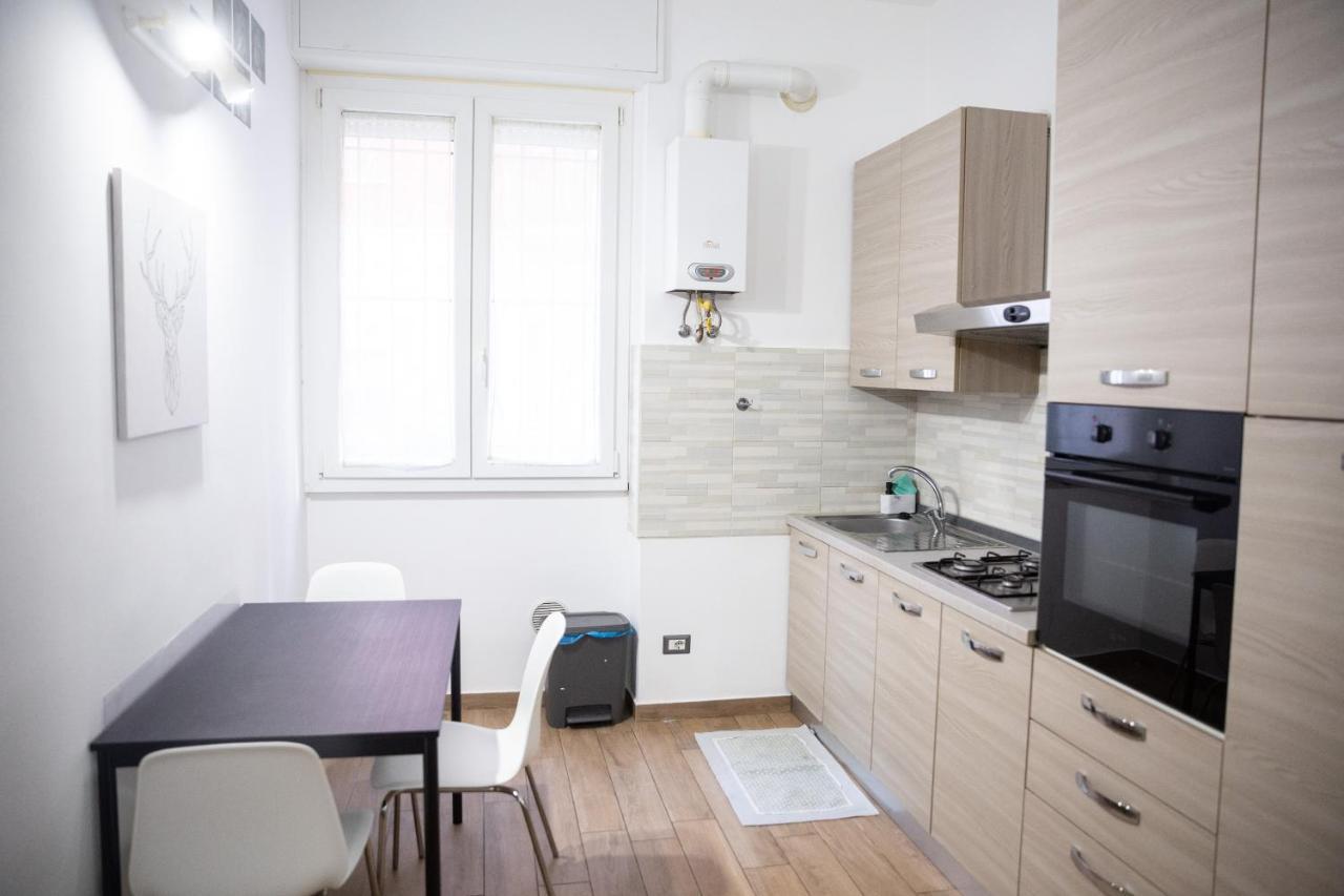 Appartement Sweet House Navigli à Milan Extérieur photo
