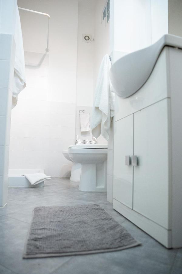 Appartement Sweet House Navigli à Milan Extérieur photo